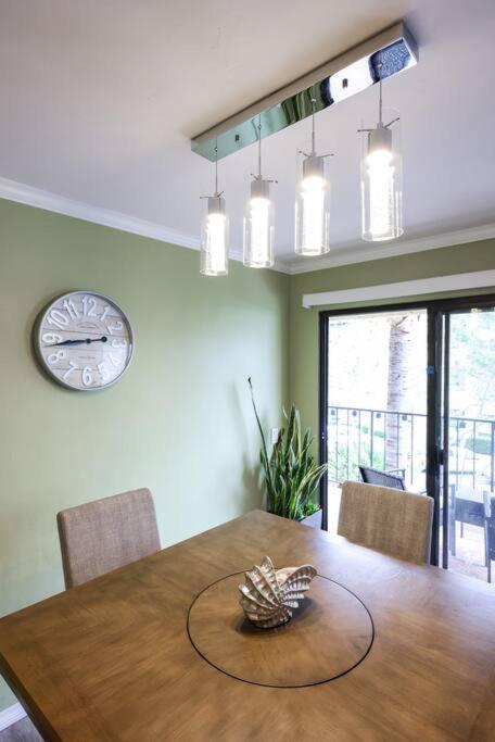 Chic Condo Steps From Petco Park 샌디에이고 외부 사진
